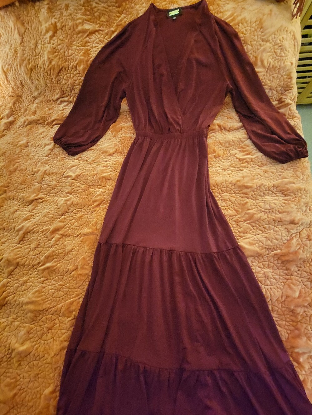 Women's Long Tiered Stretchy Maxi Dress in Burgundy Thanksgiving Dress